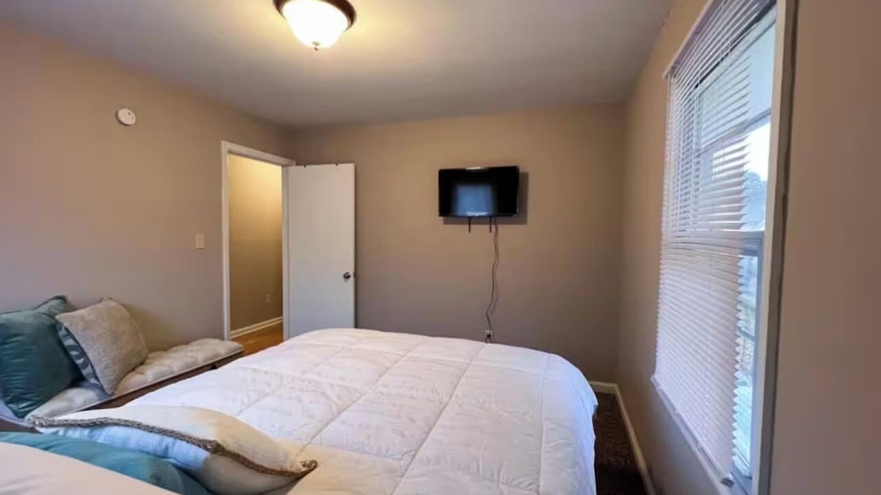 Photo of Bedroom in Newport News