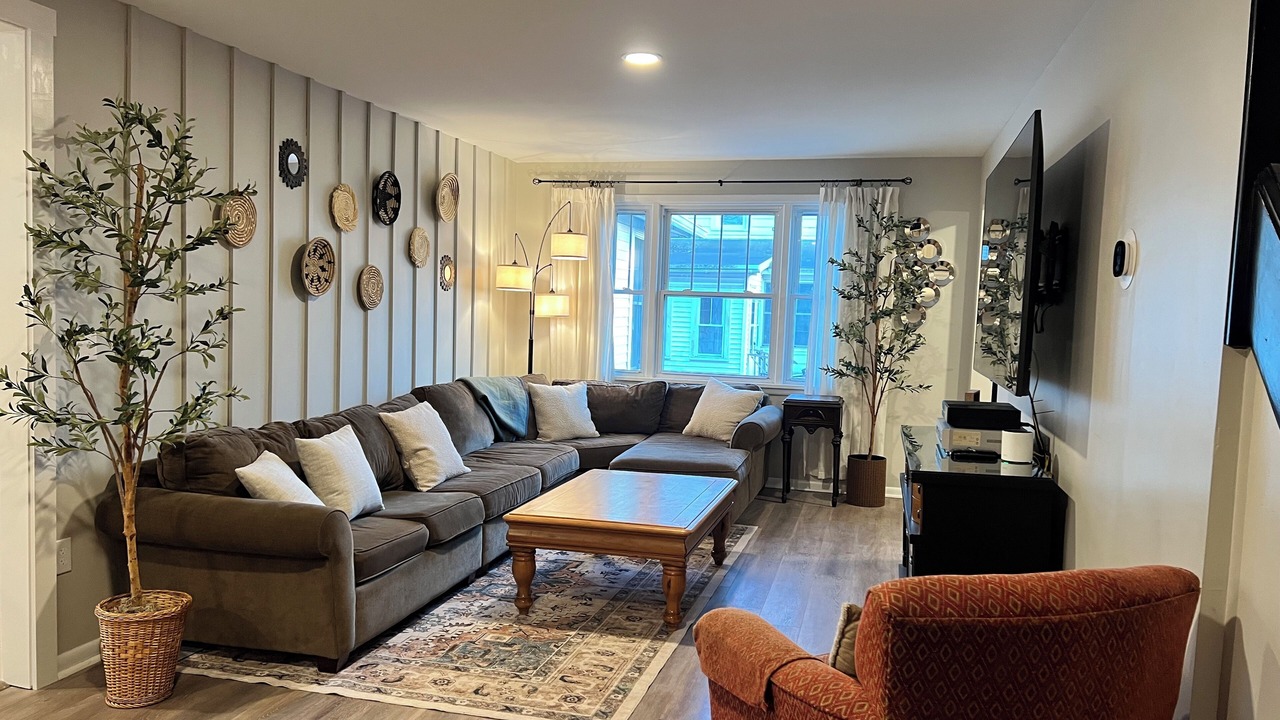 Photo of Livingroom in South End