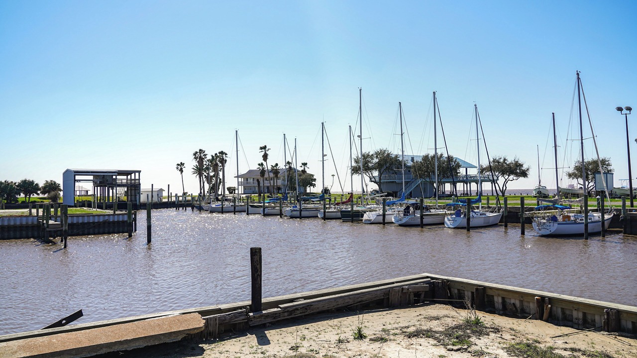 Photo of Others in Cypremort Point