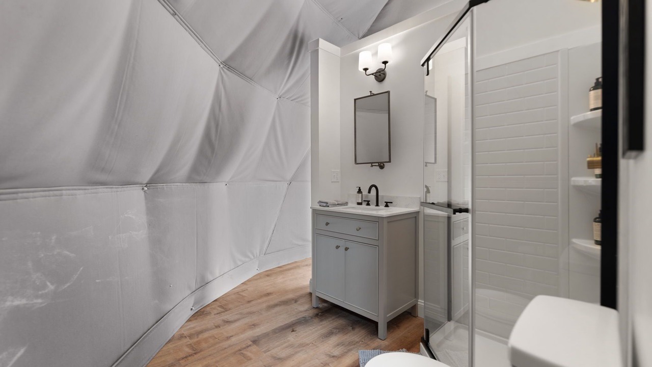 Photo of Bathroom in Stanton