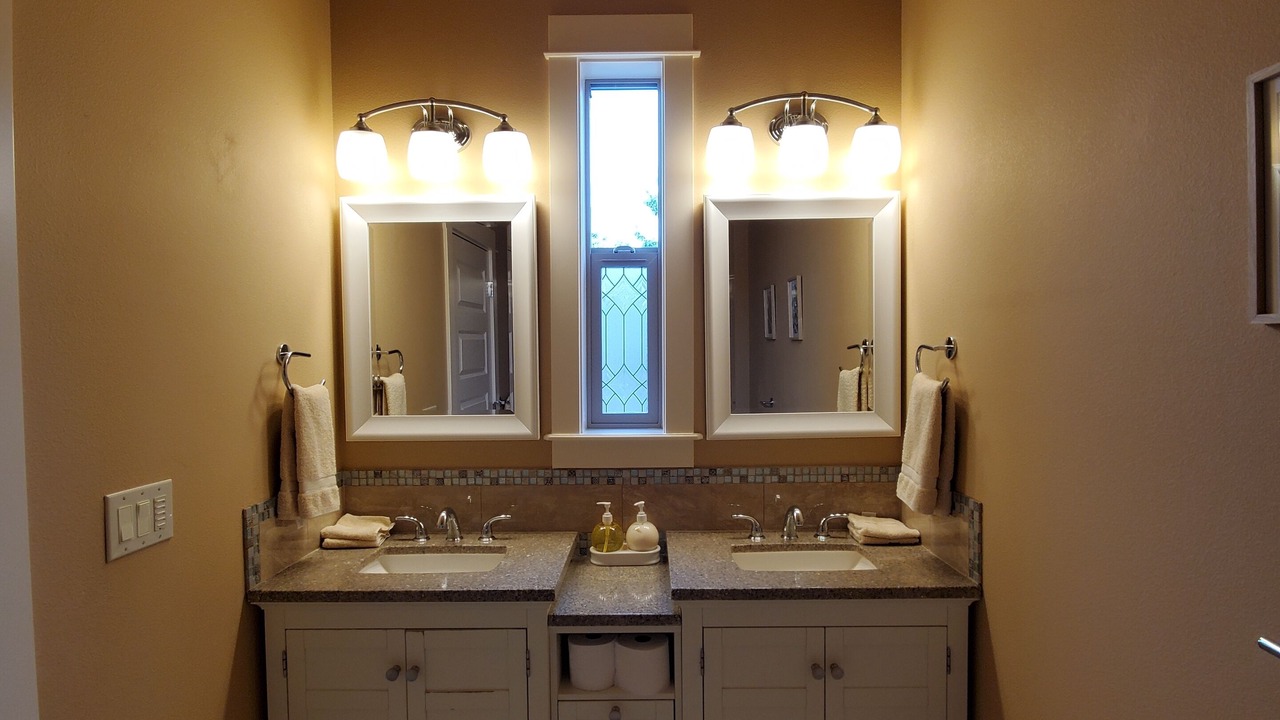 Photo of Bathroom in Arbor Lodge