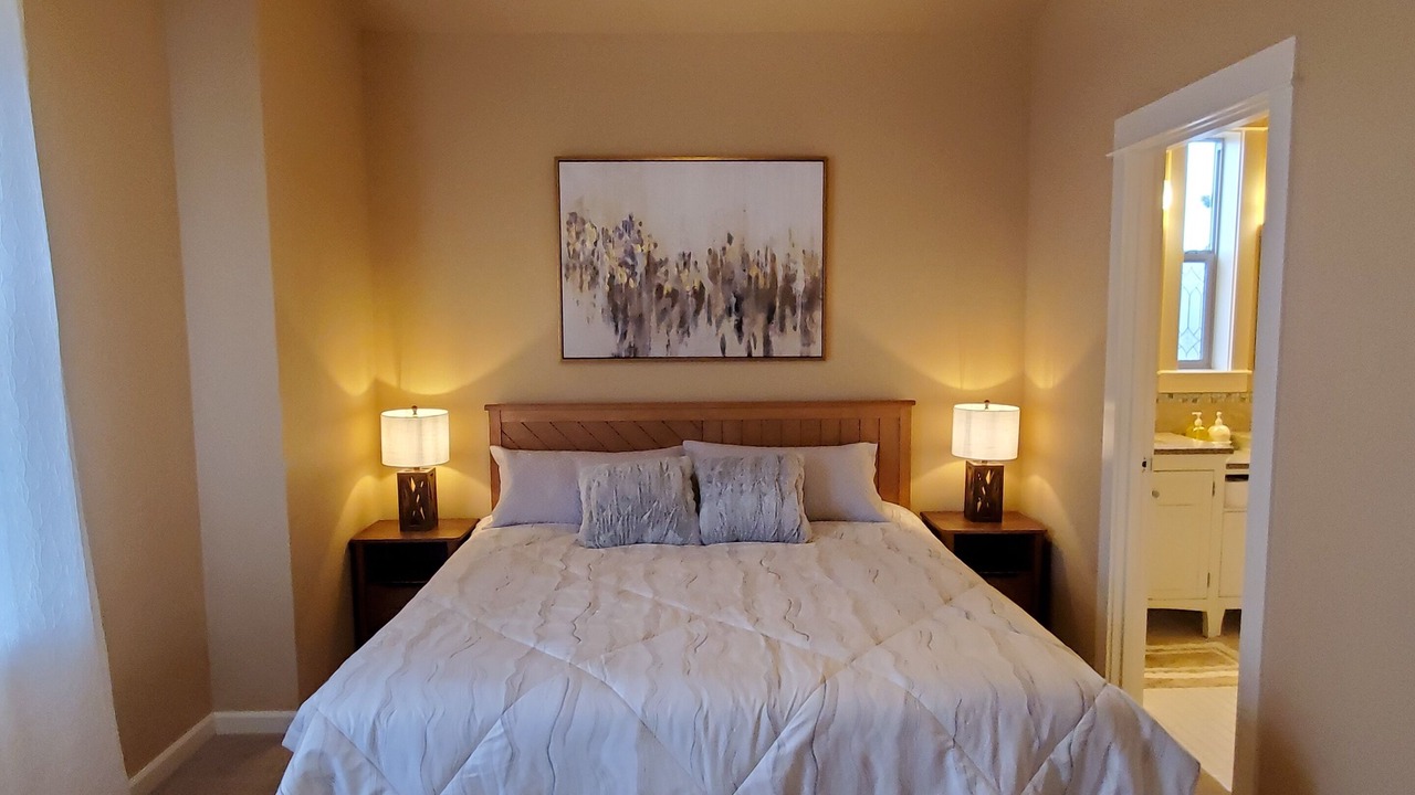 Photo of Bedroom in Arbor Lodge