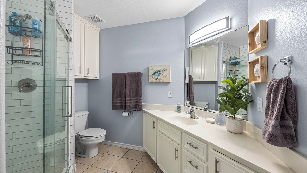 Photo of Bathroom in Flour Bluff