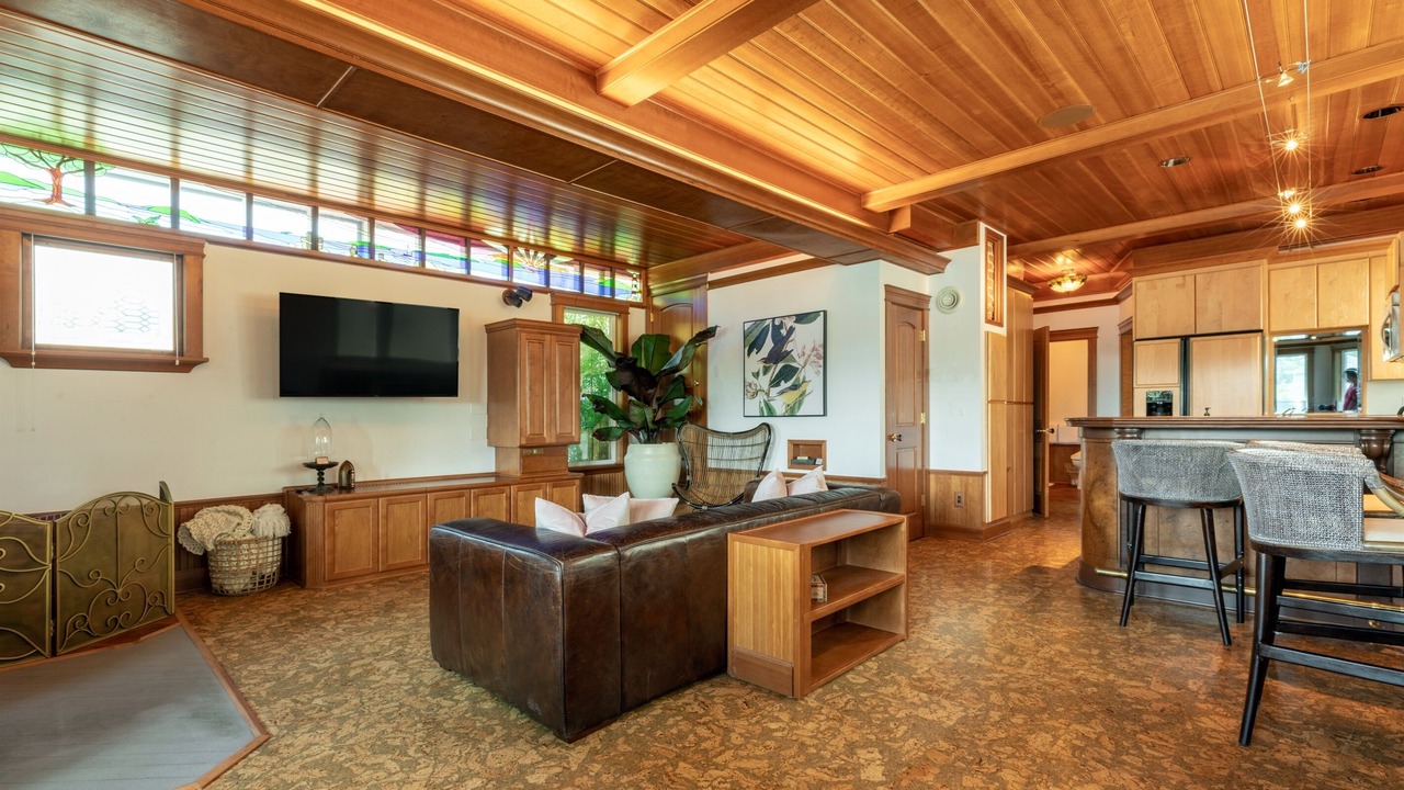 Photo of Others in North End