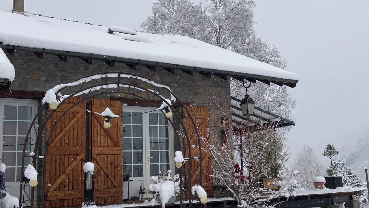Photo of Outdoor in Albies