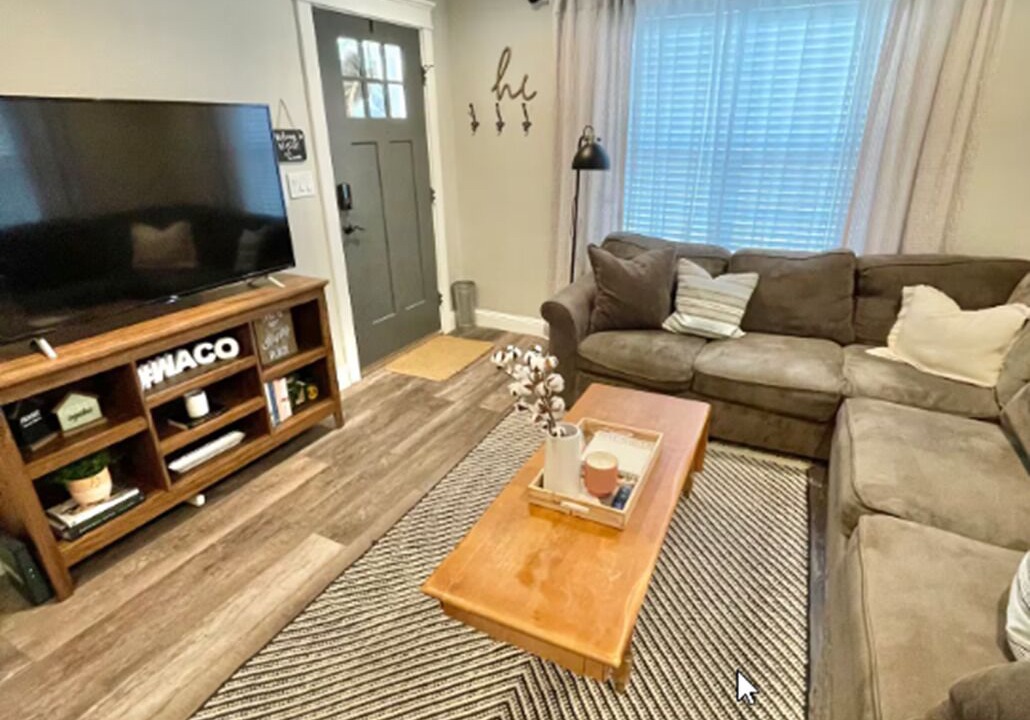 Photo of Livingroom in Brazos