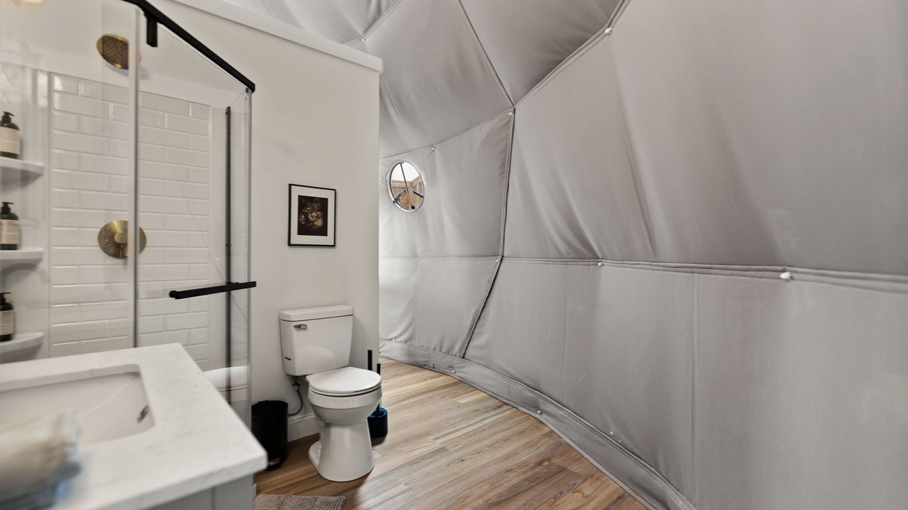 Photo of Bathroom in Stanton