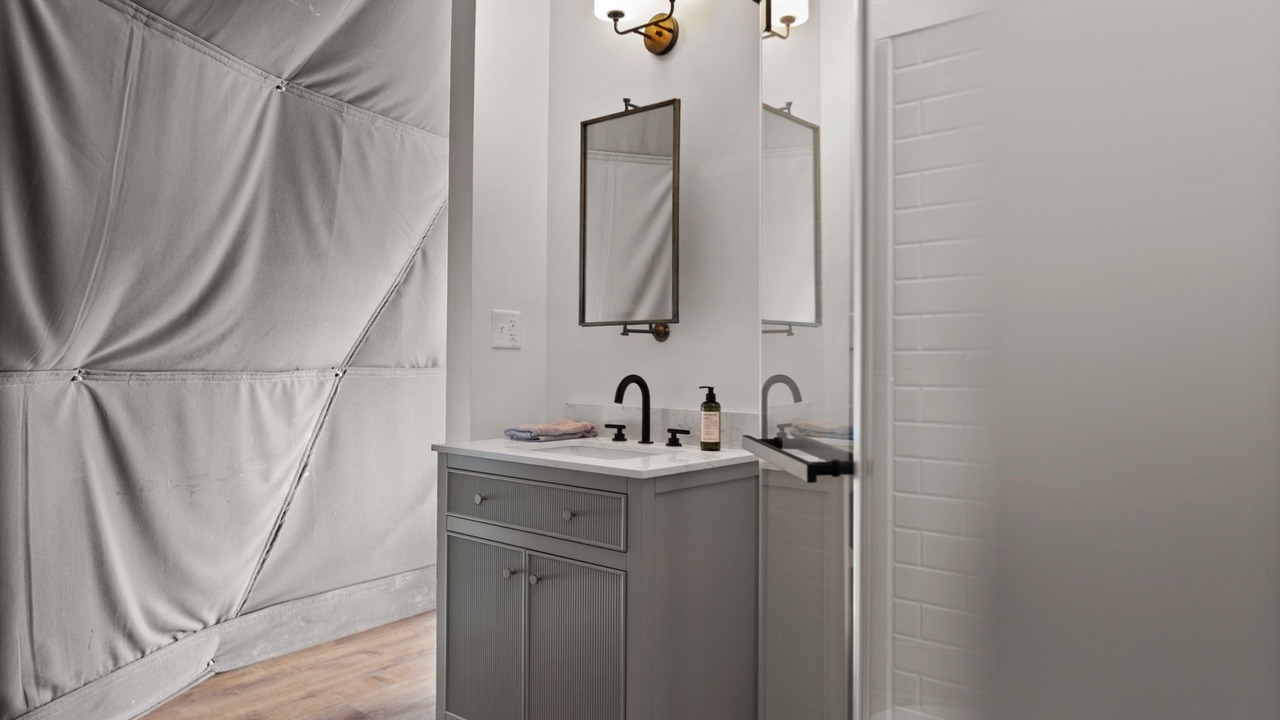 Photo of Bathroom in Stanton