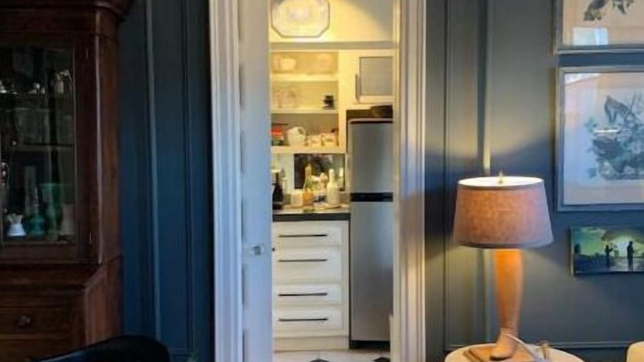 Photo of Livingroom in Burlington