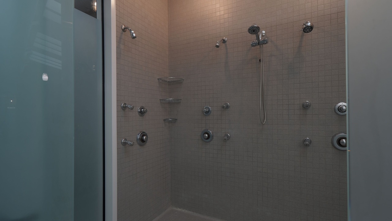 Photo of Bathroom in Davenport