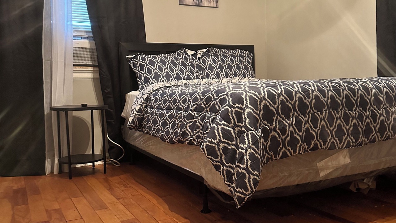 Photo of Bedroom in Cleveland Heights
