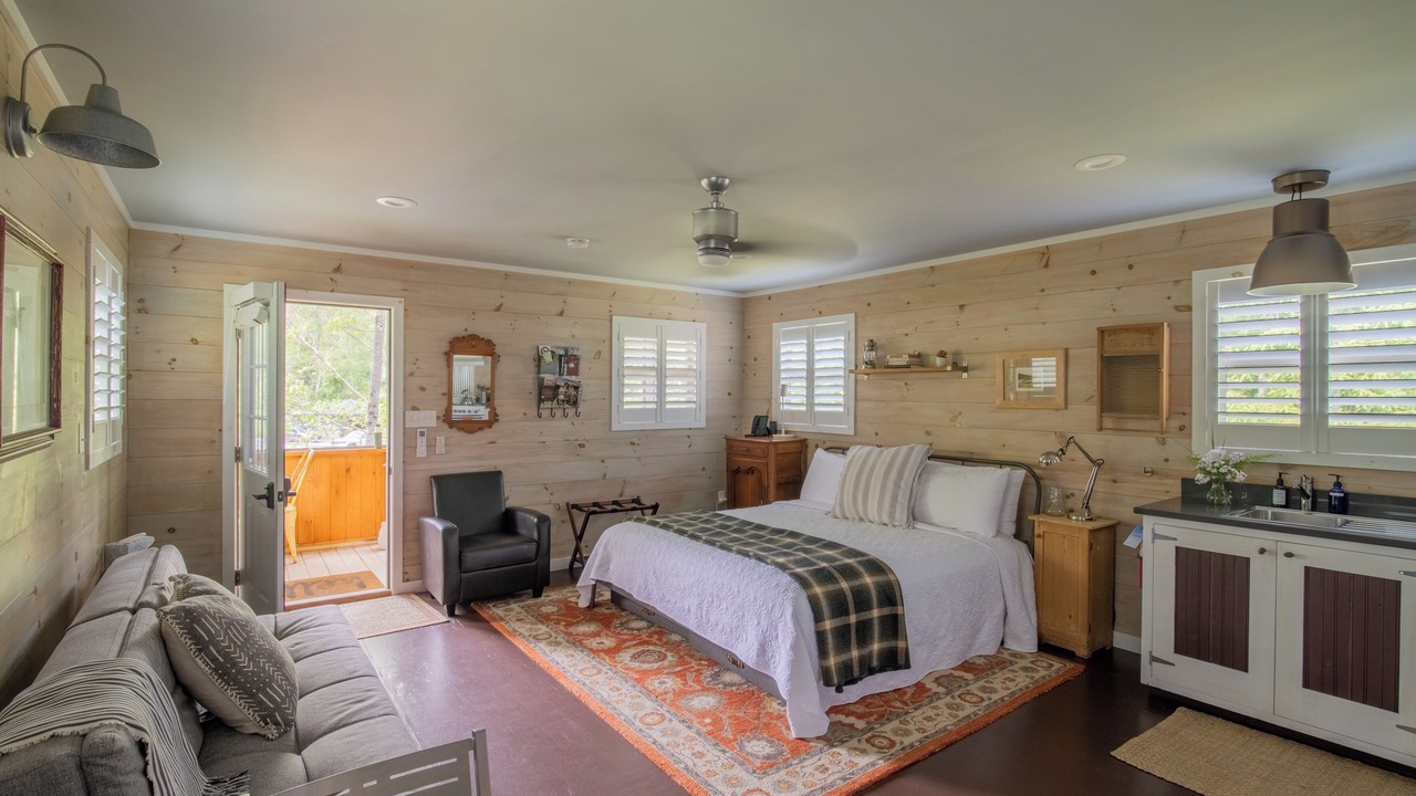 Photo of Bedroom in Livingston Manor
