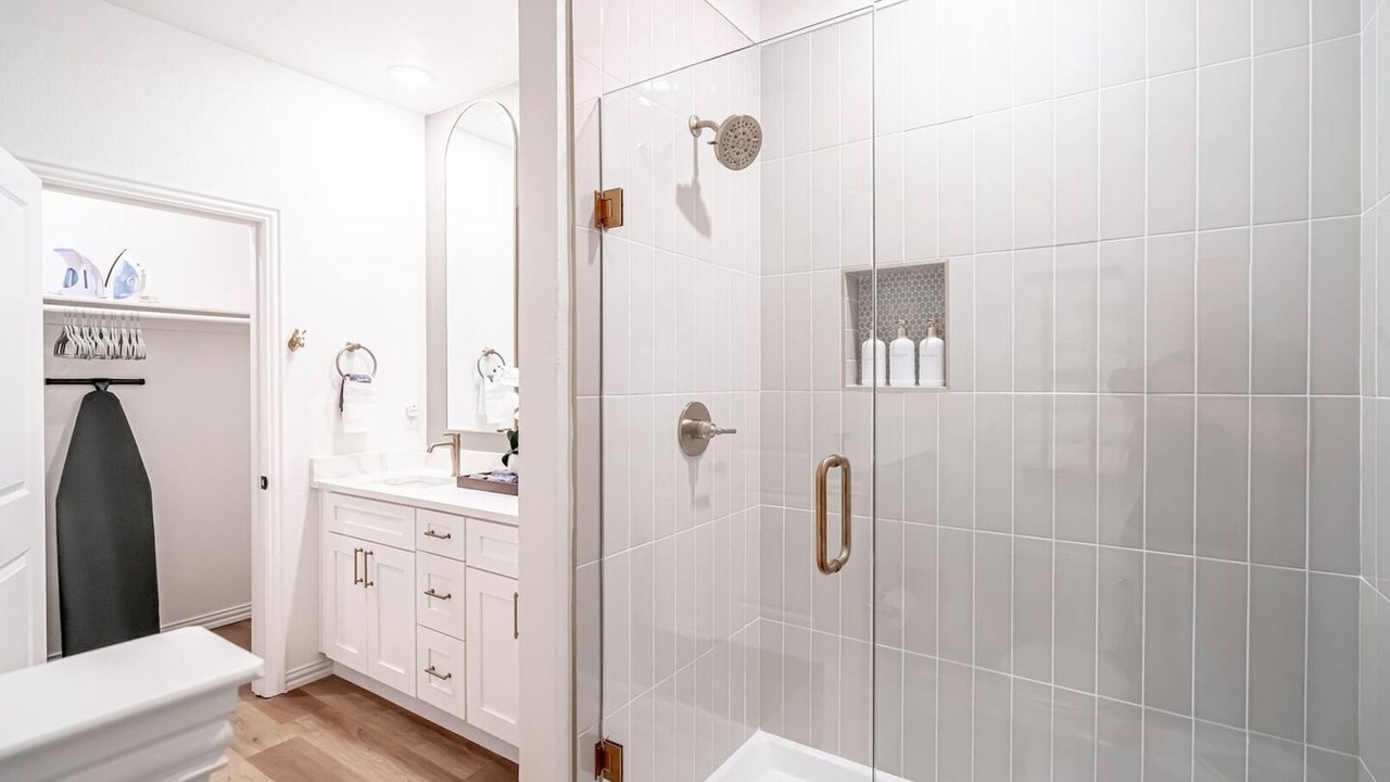 Photo of Bathroom in Arlington