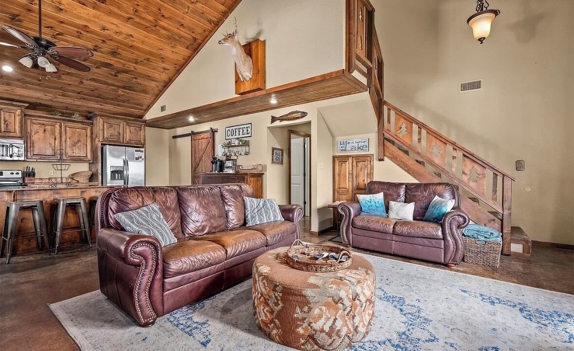 Photo of Livingroom in Paradise Hill