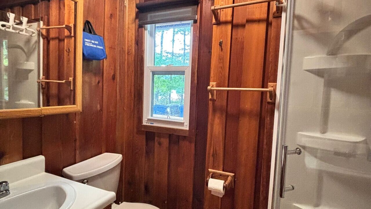 Photo of Bathroom in North Kawartha