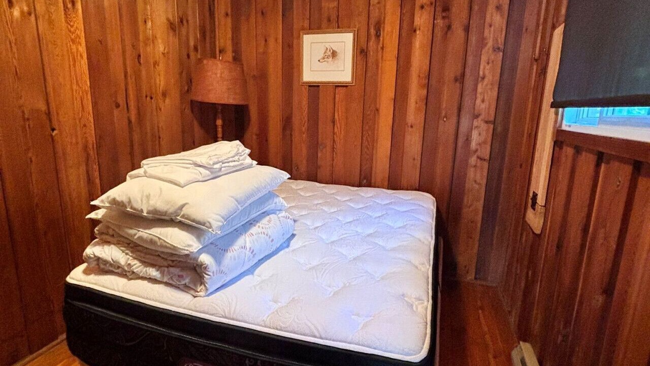 Photo of Bedroom in North Kawartha