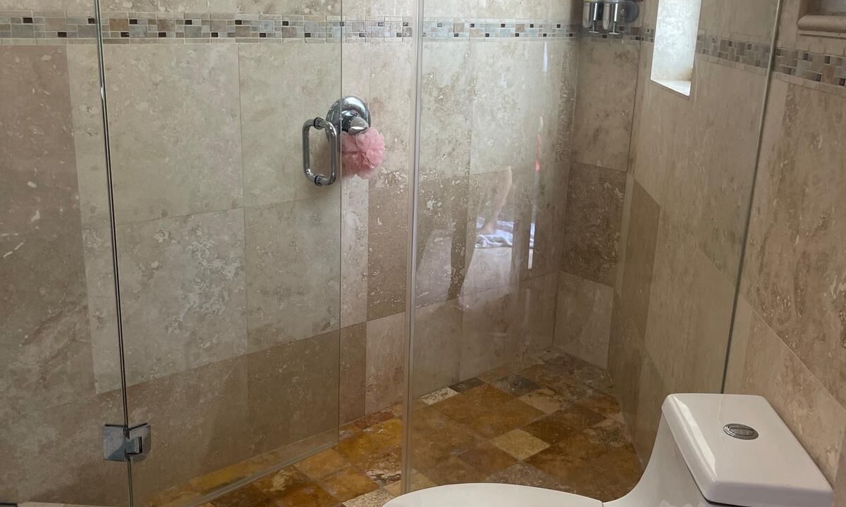 Photo of Bathroom in Cross Key Waterways