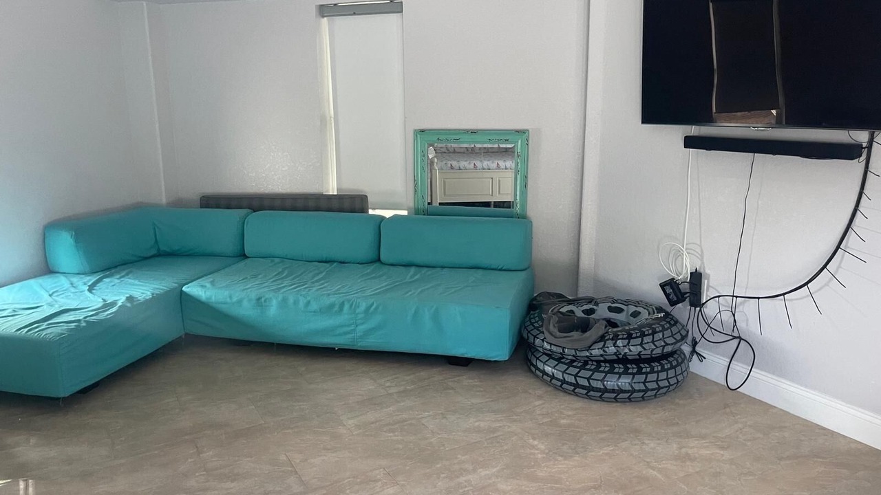 Photo of Livingroom in Cross Key Waterways