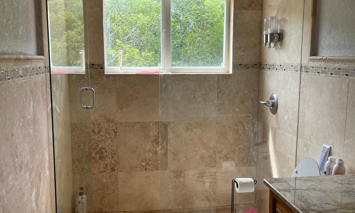 Photo of Bathroom in Cross Key Waterways