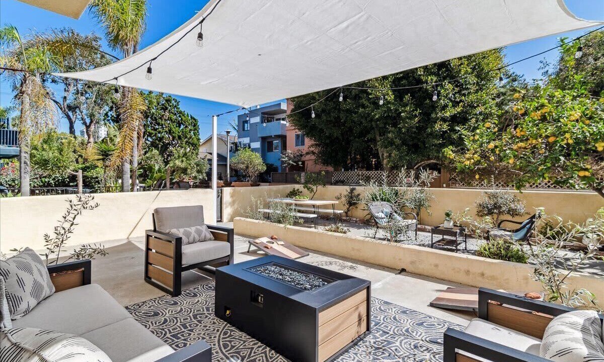 Photo of Patio Balcony in Marina Peninsula