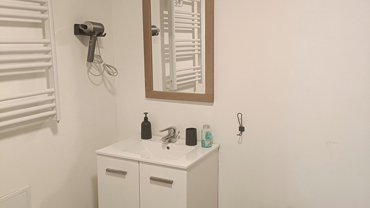 Photo of Bathroom in Jujurieux