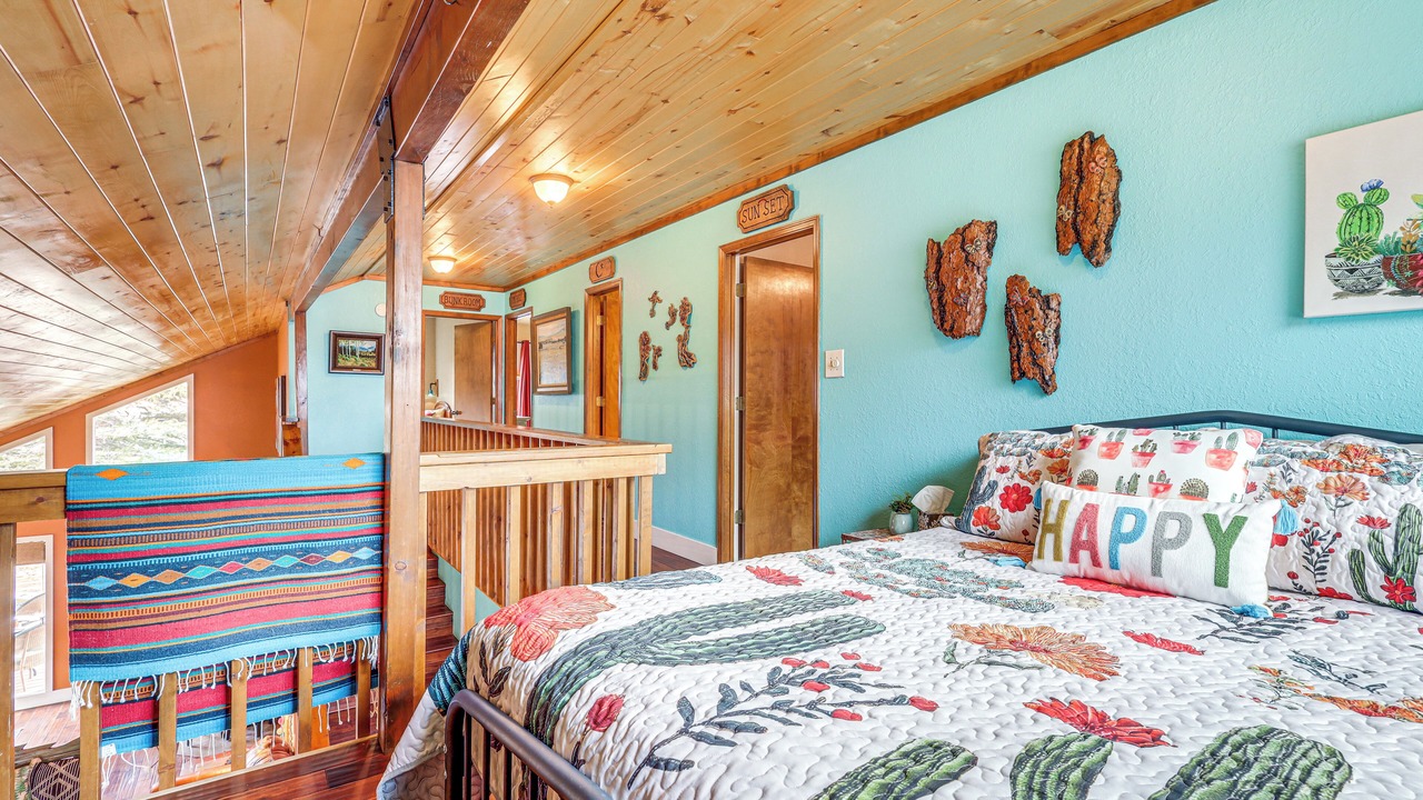 Photo of Bedroom in Red River