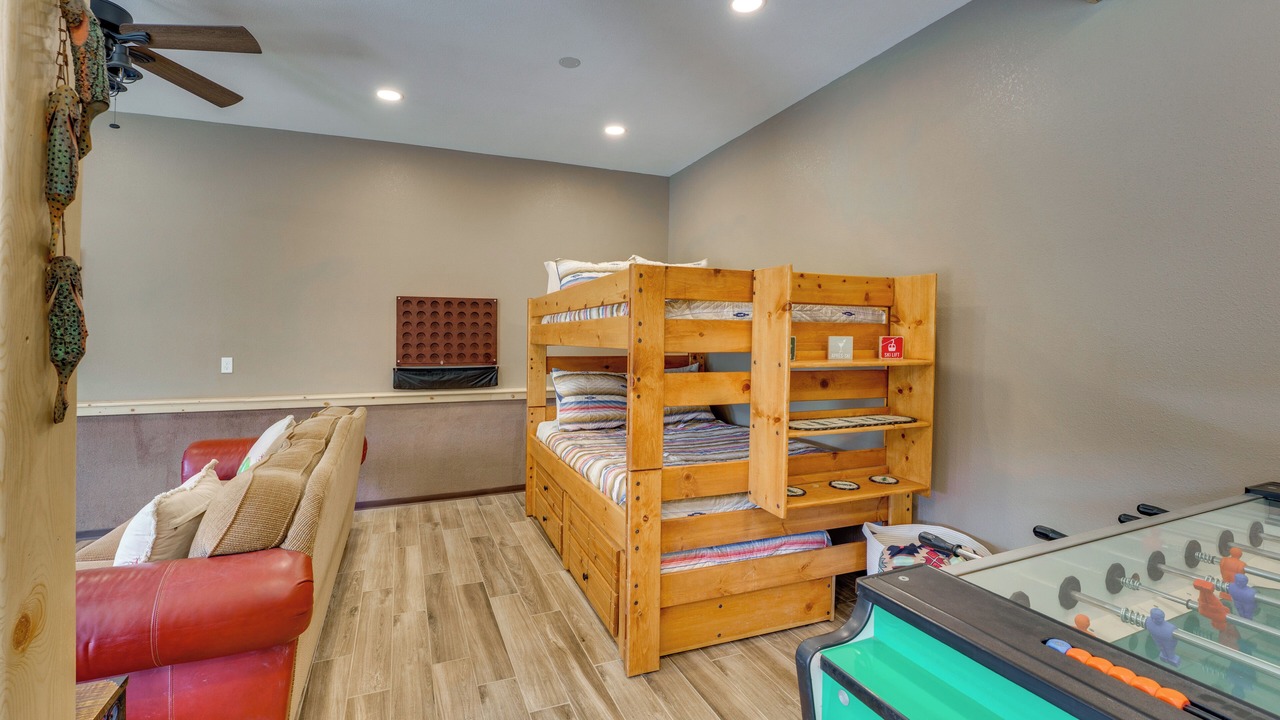 Photo of Bedroom in Red River