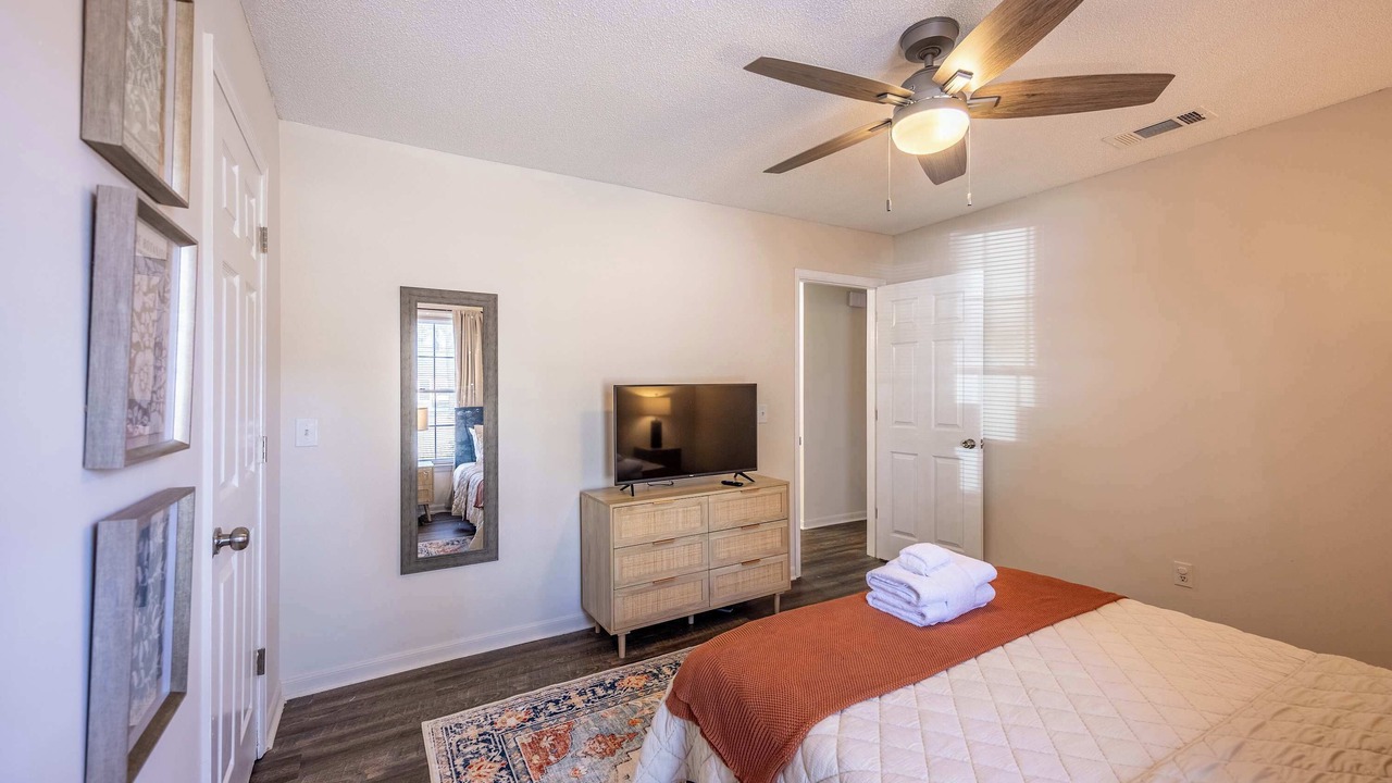 Photo of Bedroom in Statesboro