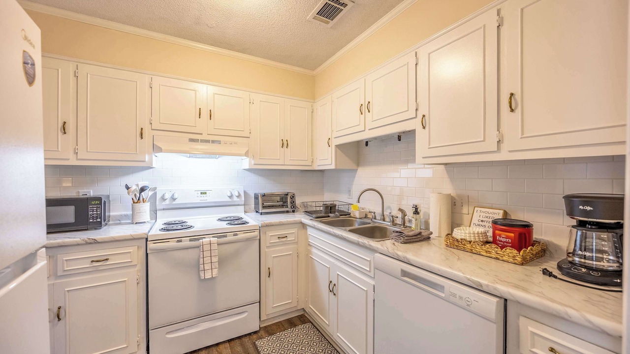Photo of Kitchen in Statesboro