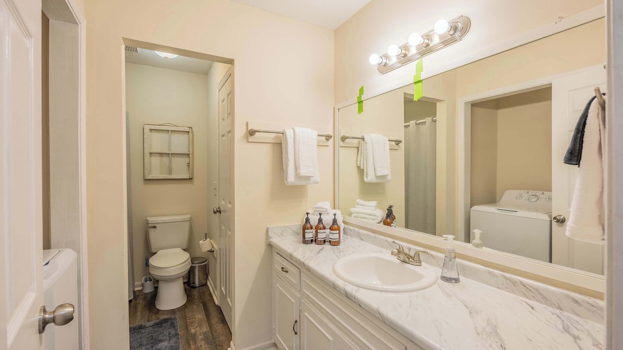 Photo of Bathroom in Statesboro