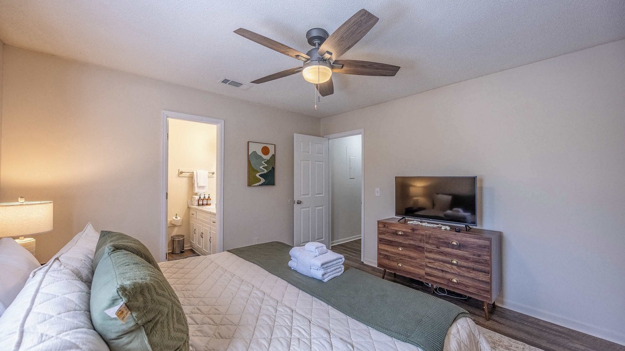 Photo of Bedroom in Statesboro