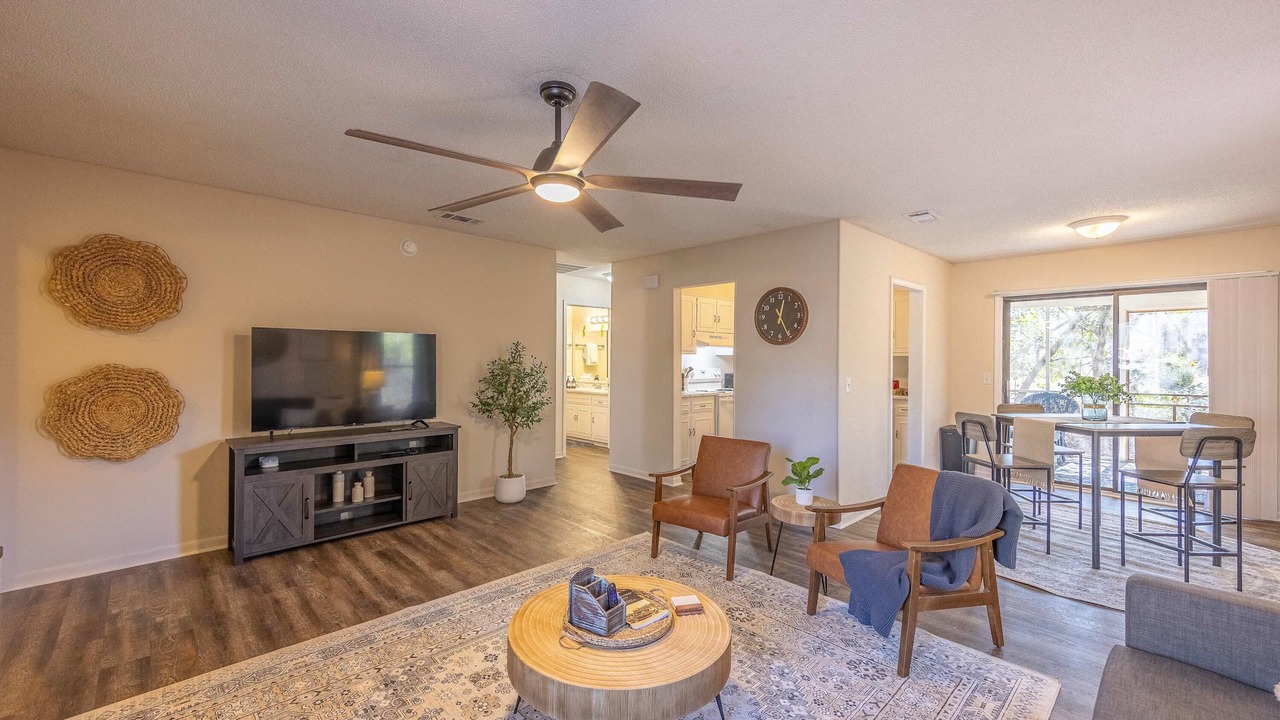 Photo of Livingroom in Statesboro
