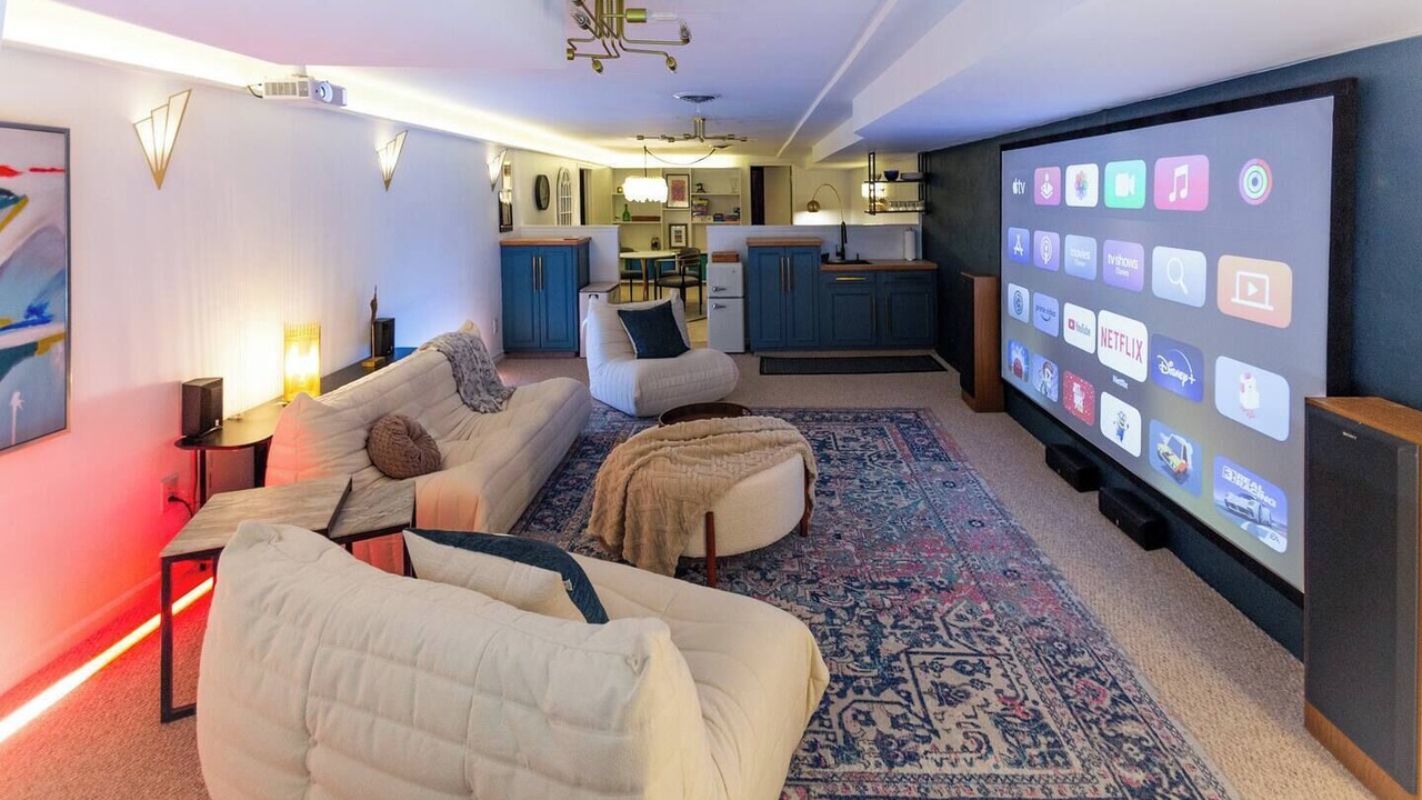 Photo of Livingroom in Kalamazoo