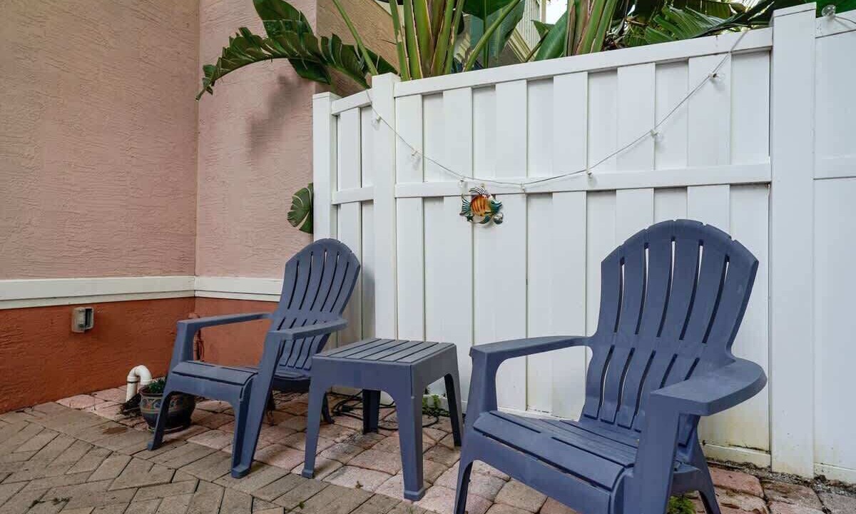 Photo of Outdoor in Santa Barbara Estates