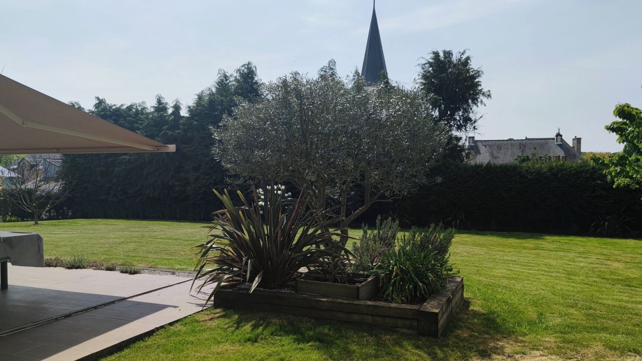 Photo of Outdoor in Saint-Marcel