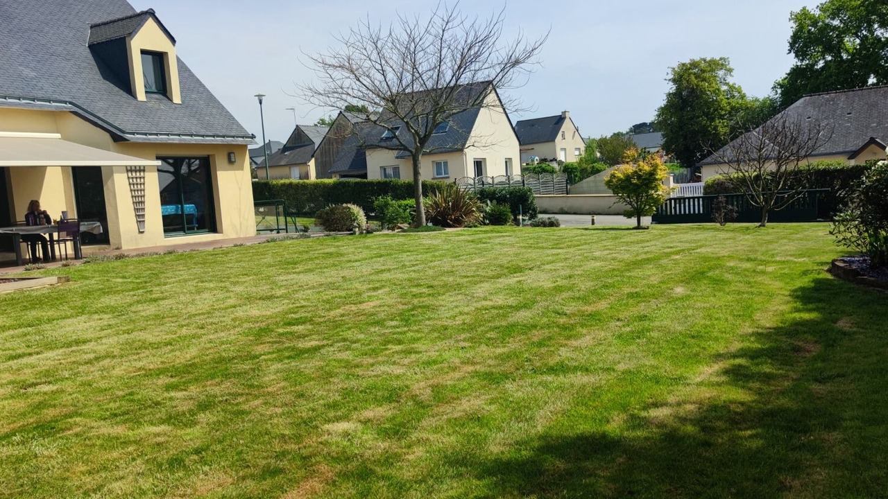 Photo of Outdoor in Saint-Marcel