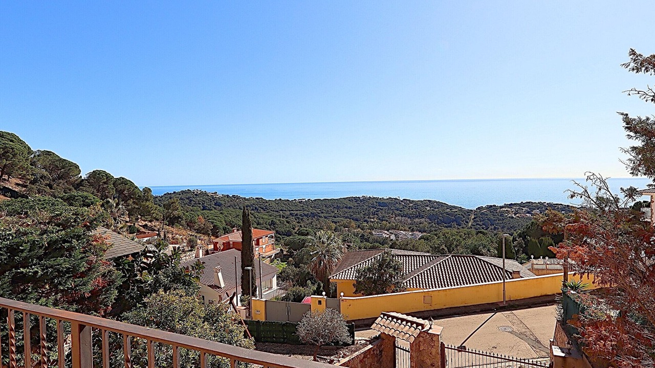 Photo of Outdoor in Lloret Town Center