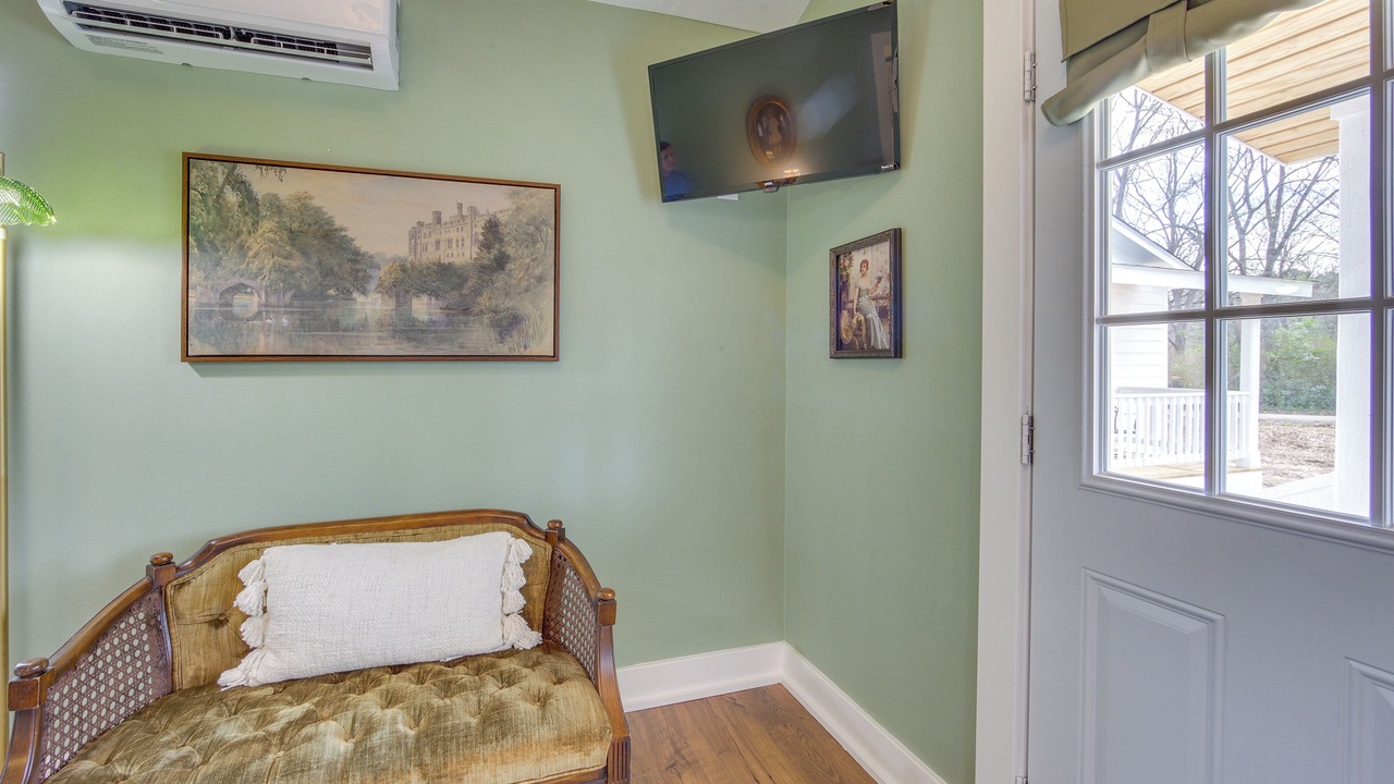 Photo of Livingroom in Jefferson