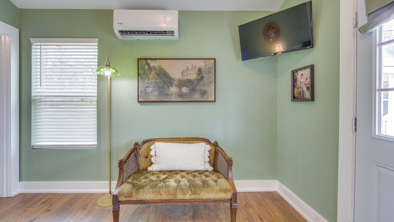 Photo of Livingroom in Jefferson