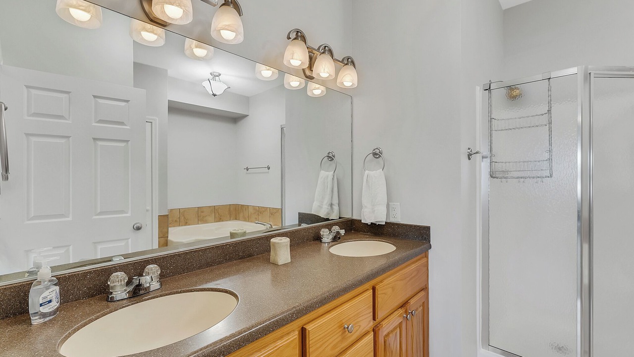 Photo of Bathroom in Jasper
