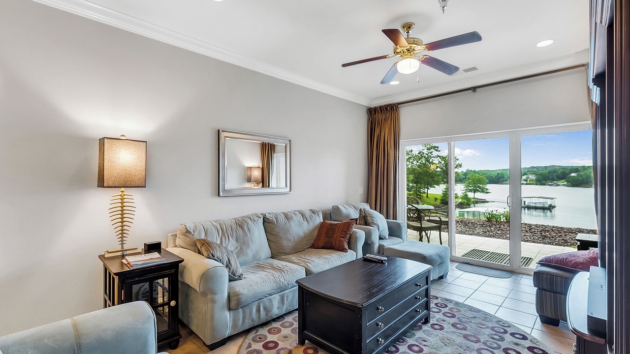 Photo of Livingroom in Jasper