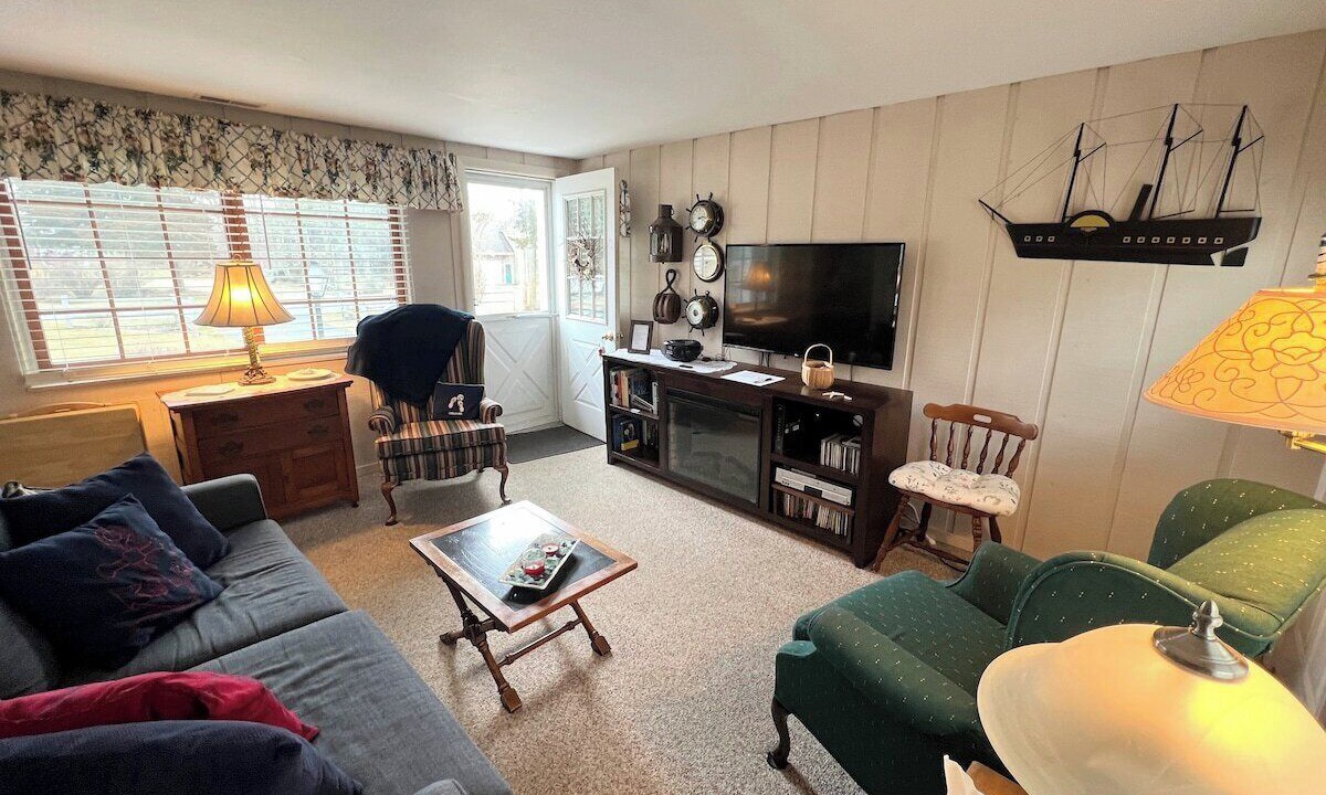 Photo of Livingroom in East Orleans