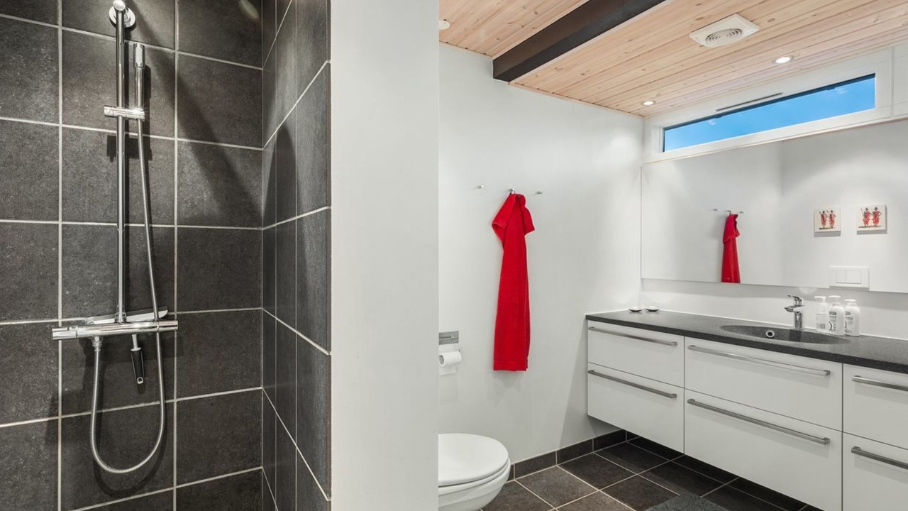 Photo of Bathroom in Østerskov