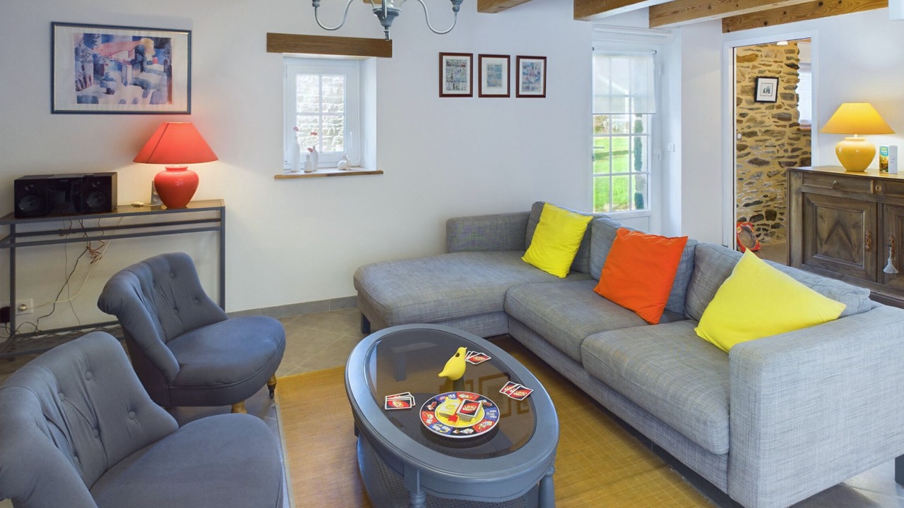 Photo of Livingroom in Plovan