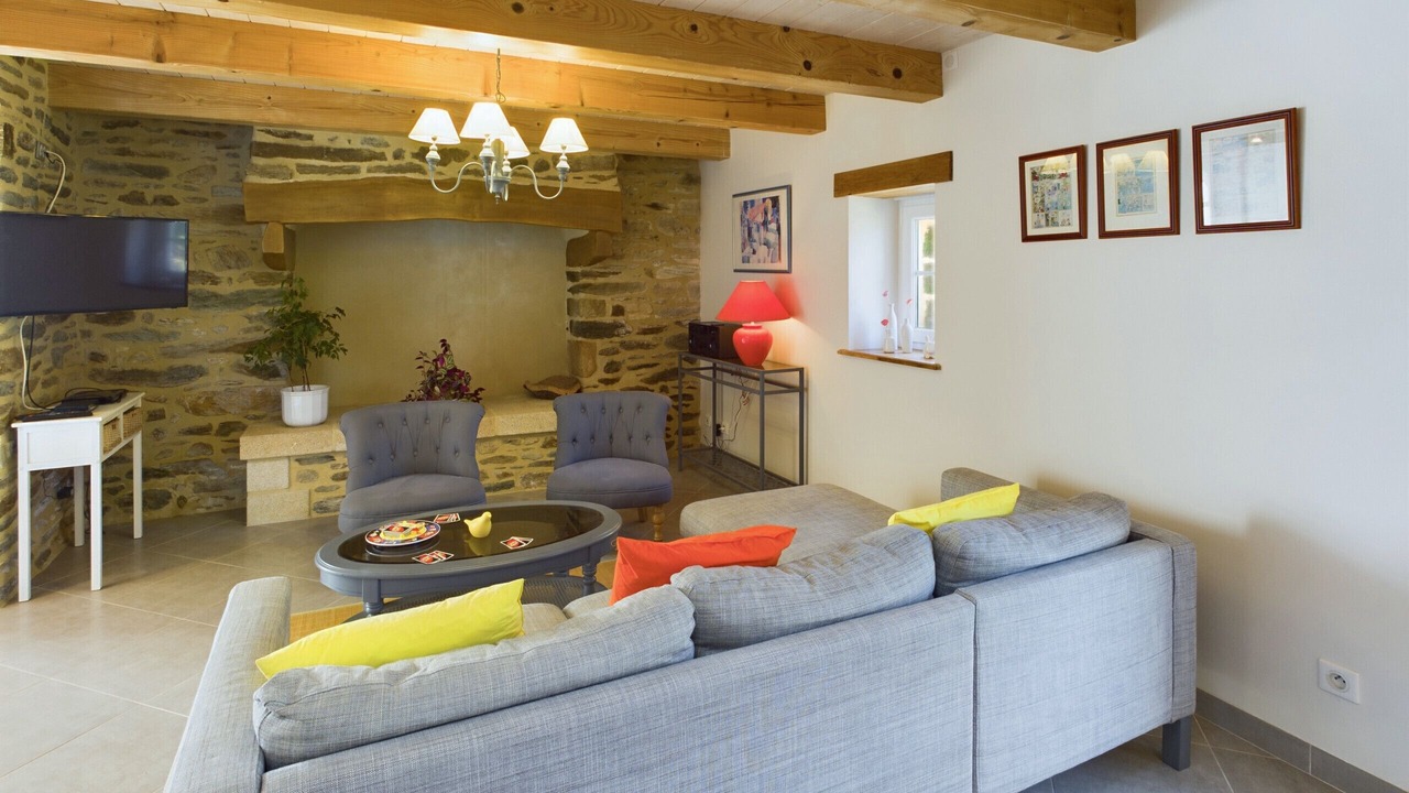 Photo of Livingroom in Plovan