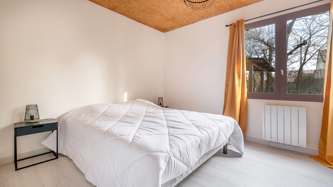 Photo of Bedroom in La Plaine-sur-Mer