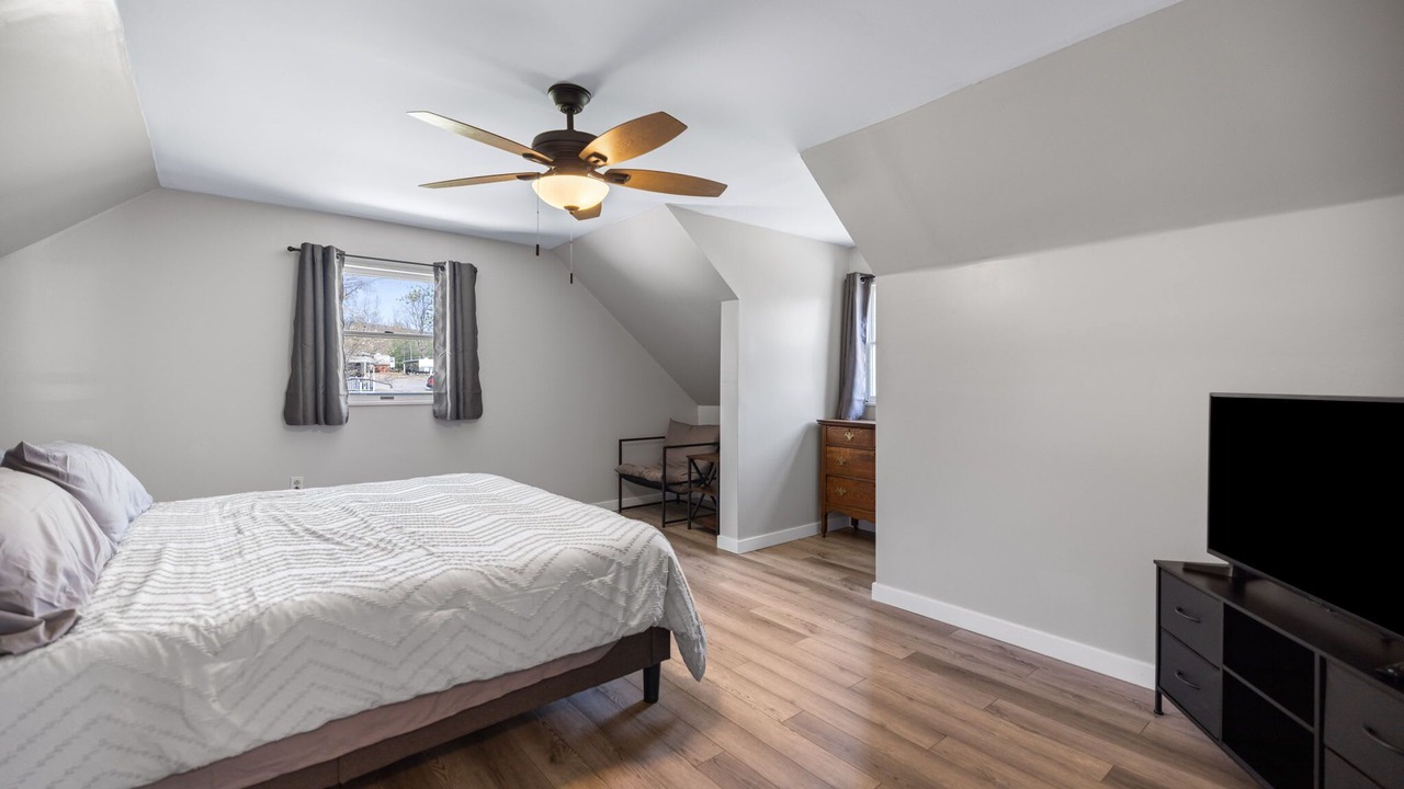 Photo of Bedroom in Mifflinburg