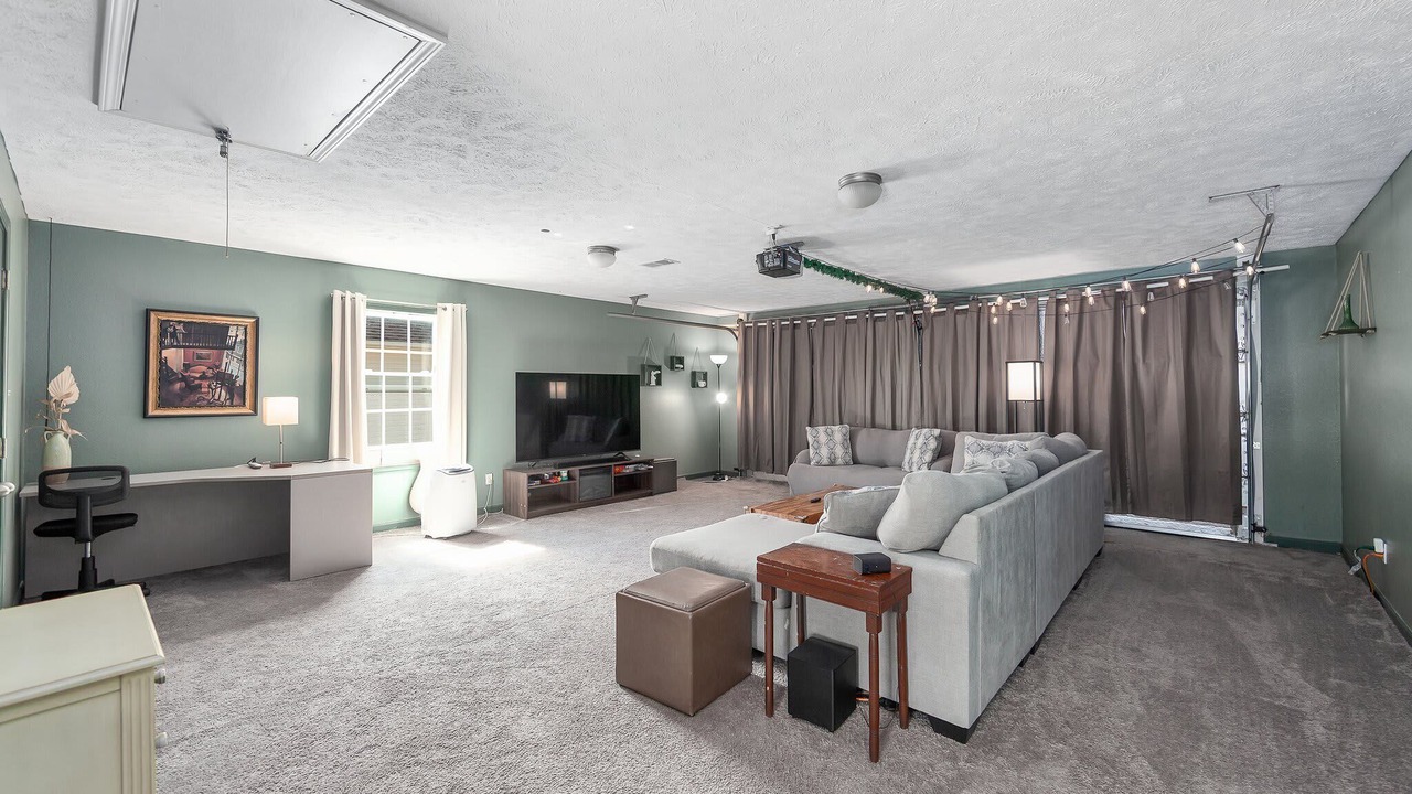 Photo of Livingroom in Bells