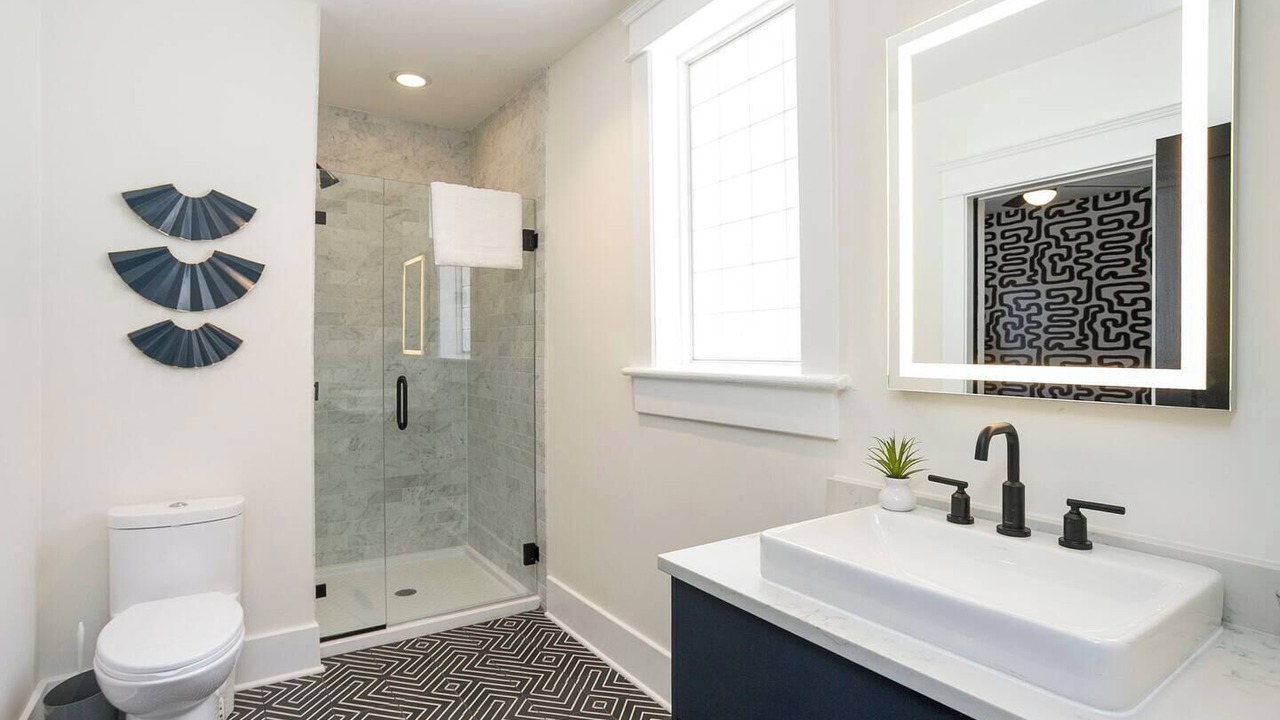 Photo of Bathroom in Hillsboro Village