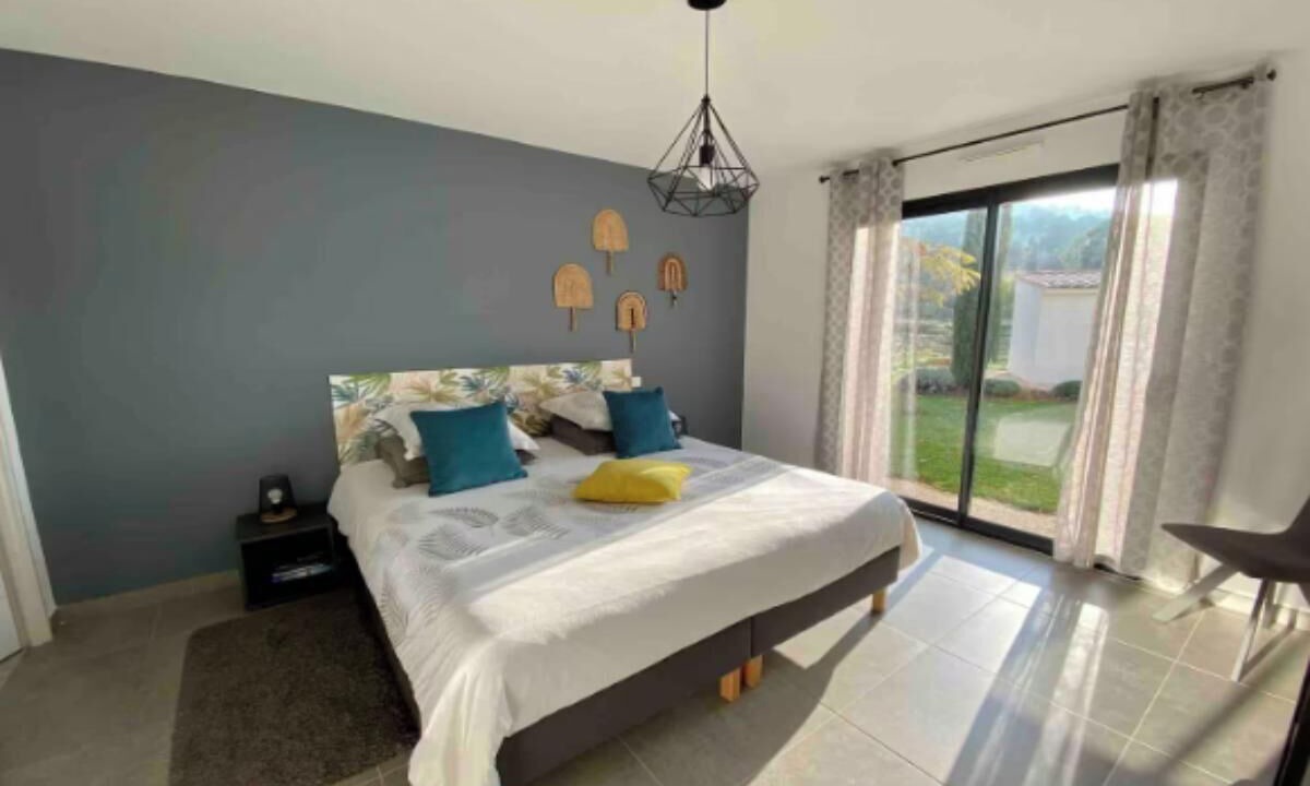 Photo of Bedroom in Le Puy-Sainte-Reparade